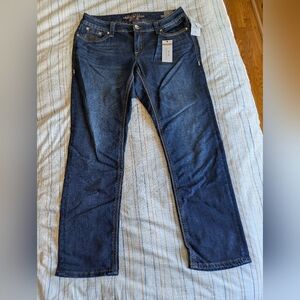 NWT Melissa McCarthy Seven7 Straight Leg Jeans